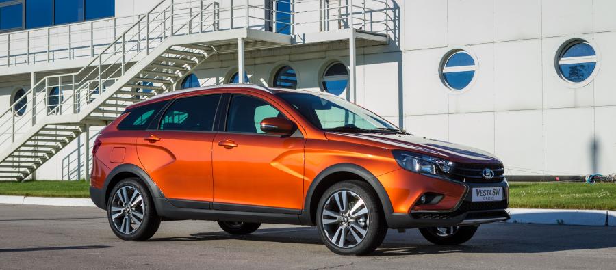  Lada Vesta SW Cross 2017 года  (фото 27 из 48)